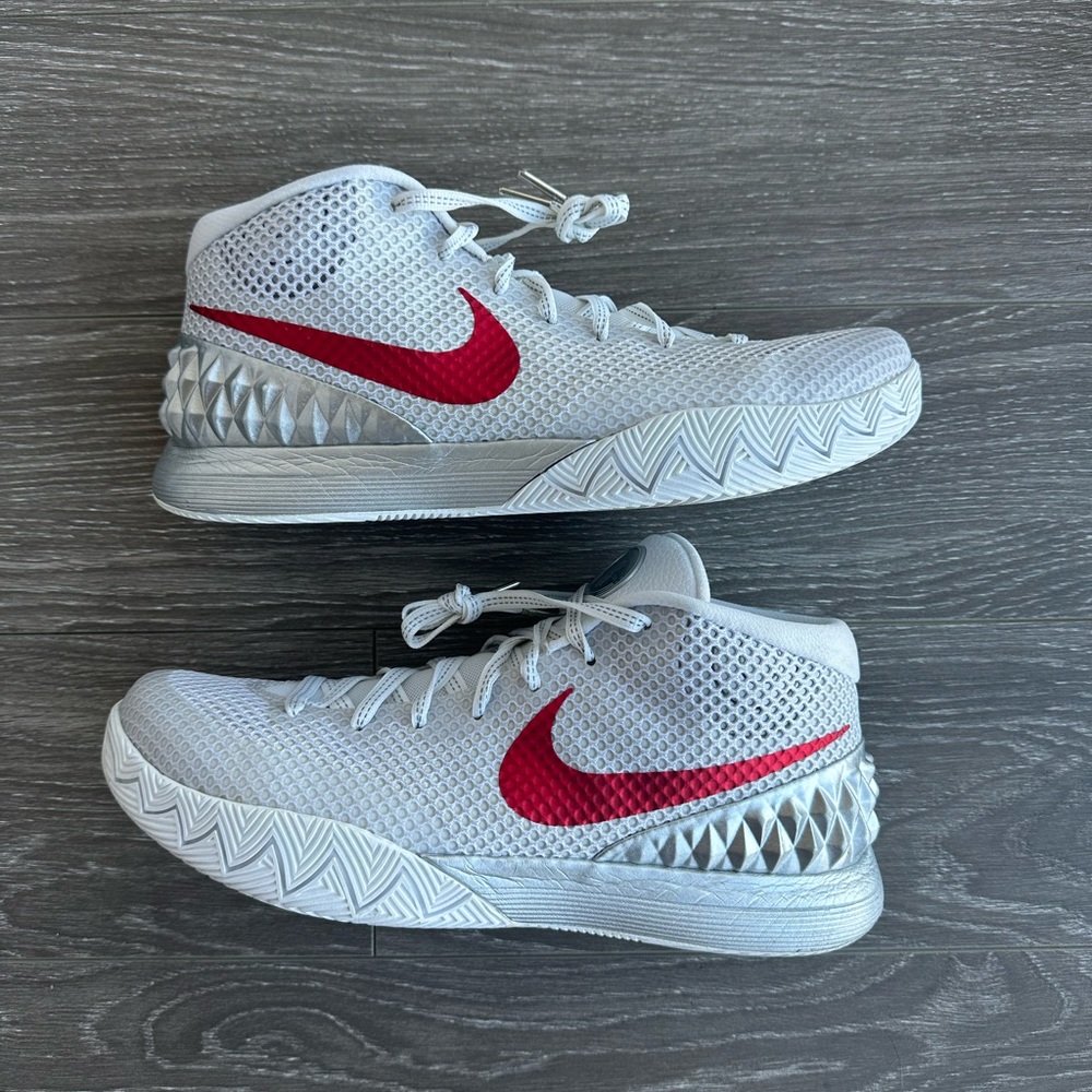 Kyrie 1 Opening Night (Double Nickel)